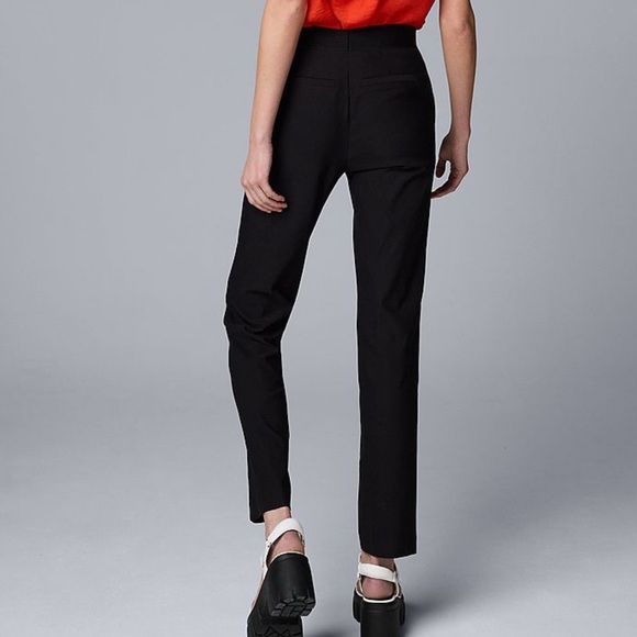 Simply Vera Vera Wang Pintuck Slim Straight Pants. Size Medium Black - Picture 4 of 9